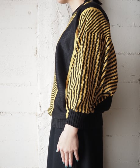 Dolman Sleeve Geometric Pattern Knit BKYE