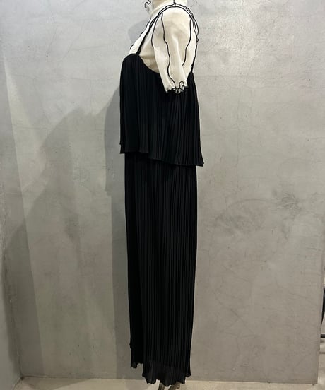 N/S Pleats Jumpsuit BK