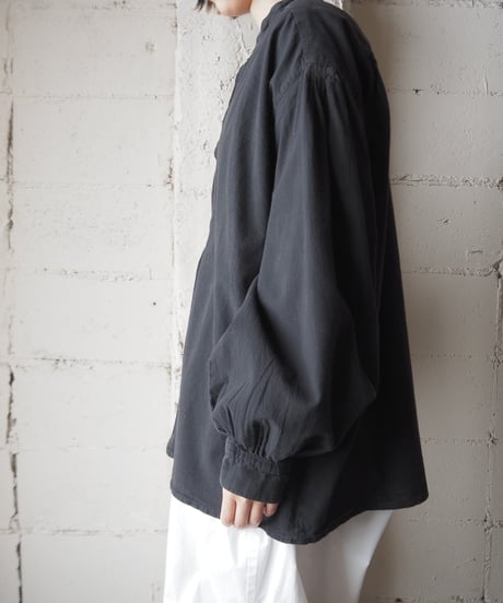 Volume Sleeve Pullover Shirt BK