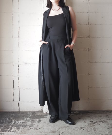 JONES NEW YORK DRESS Sleeveless Long Gilet BK