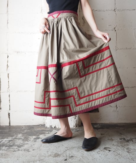 Line Design Flared Skirt BEREPUR
