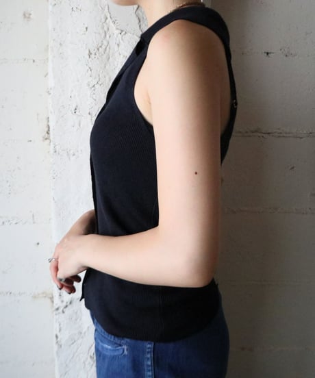Open Collar Sleeveless Design Knit BK