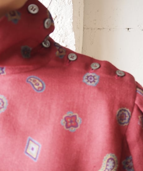 Turnover Collar Small Pattern Blouse RE
