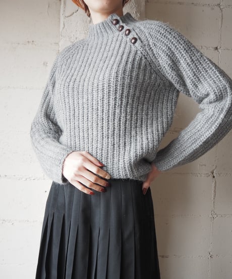 LAUREN Shoulder Button Knit GR