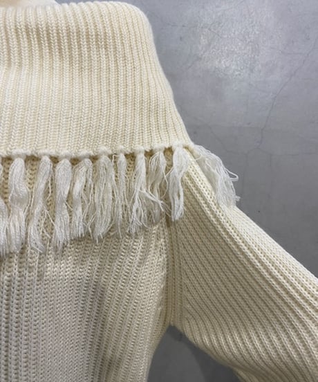 Fringe Collar Over Size Knit WH