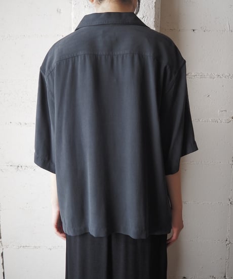 Open Collar Silk Cropped Shirt BK