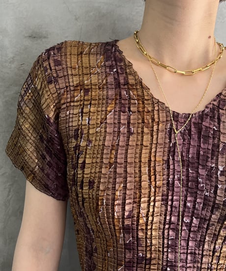 Pleated Pattern Short Sleeve Tops GNPUR