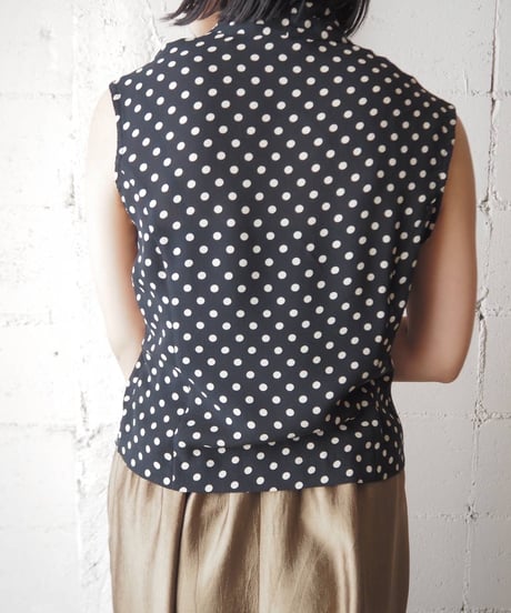 Sleeveless Dot Silk Blouse NVWH