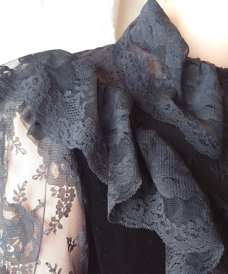 Lace×Satin×Velour Frilled Dress BKPI