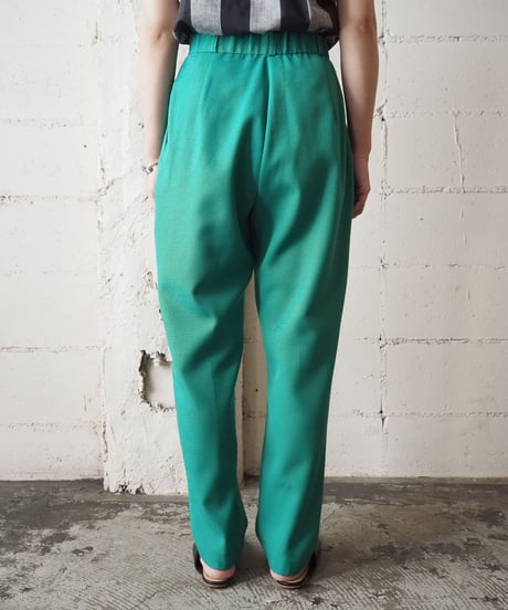 Basic Tuck Pants GN