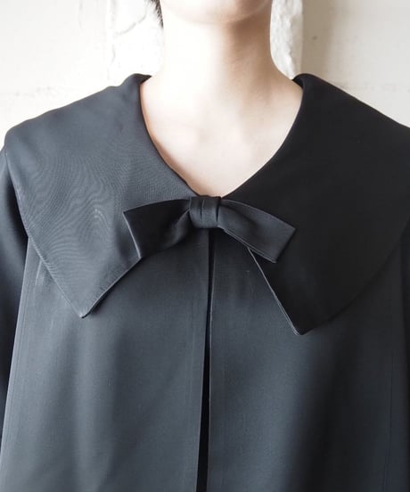 Big Flat Collar Vintage Satin Coat