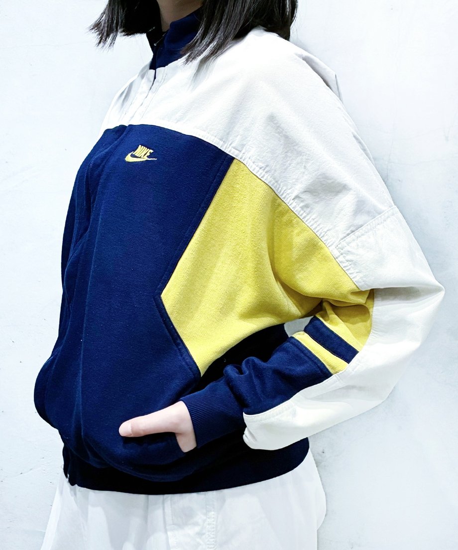 69c113a6393dc32679191819