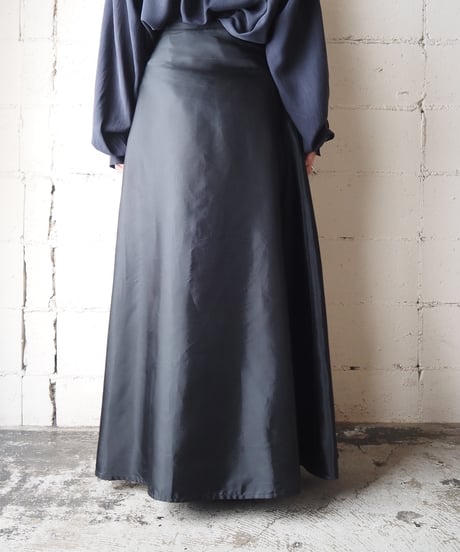 Nylon Flared Long Skirt BK