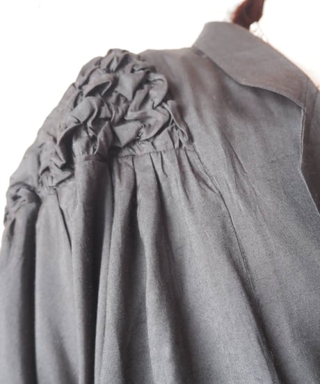 Remake Smocking Shoulder Long Rib Jacket BK