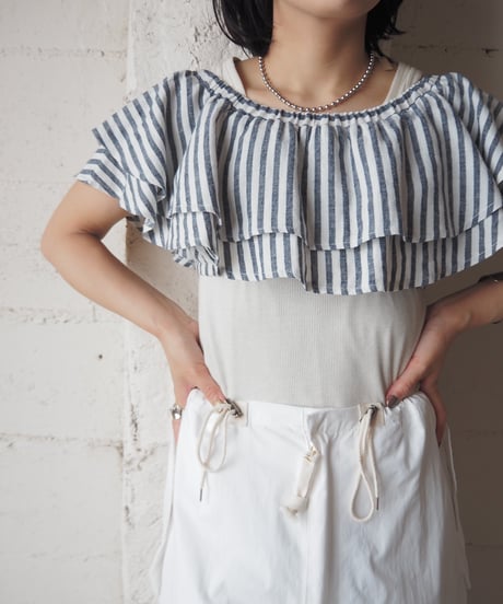 Tiered Cape Sleeveless Blouse NVWH
