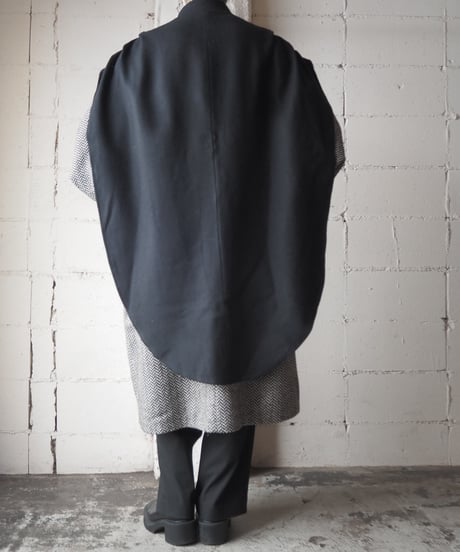 Layered Design Cape Coat BKWH