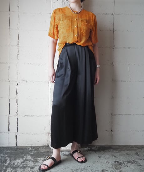 Sheer Floral Collarless Shirt OR