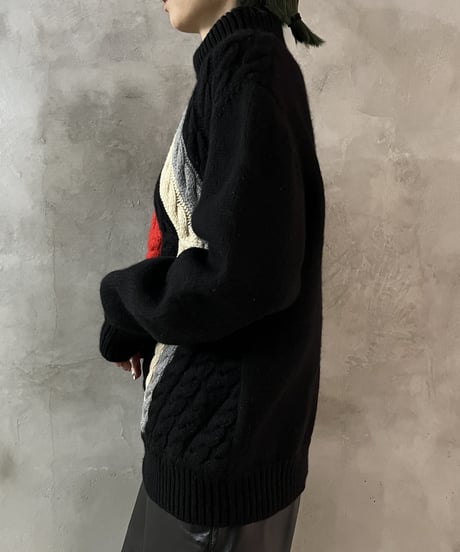 Made in Italy Color Pattern Turtle Neck Knit BKRE
