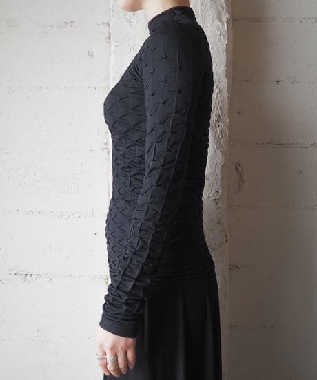 Bottle Neck Smocking Cutsewn BK