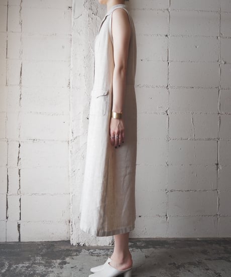Opencollar N/Slinen dress BE