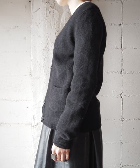 A.P.C. Vneck Cardigan NV