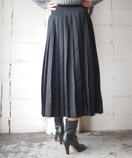 Pleats Wool Long Skirt BK