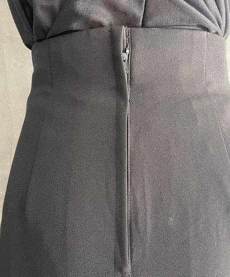 Front Button Slit Tight Skirt BK