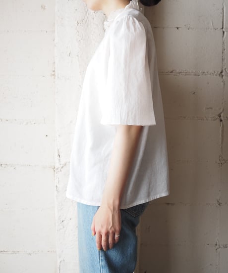 1970's Euro Cutwork Lace Collar Blouse WH