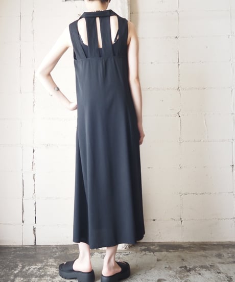 Back Design Open Collar Dress BK