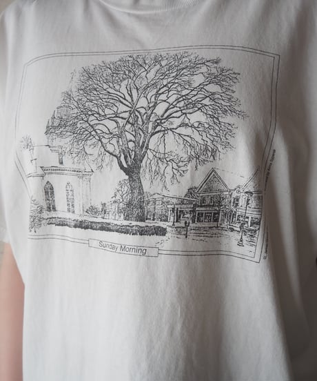 "Sunday Morning" Art Print Graphic T-Shirt WH BK