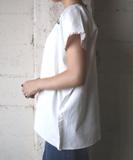Flower Embroidery Blouse WHRE