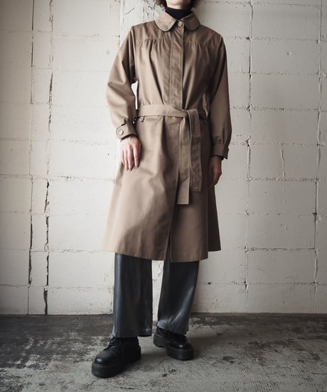 Round Collar Bicolor Coat BR BK