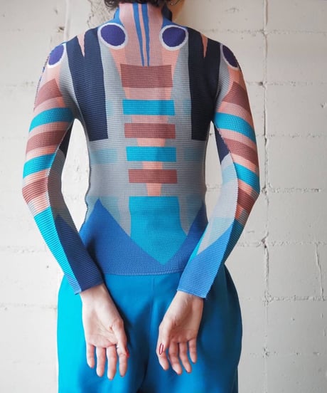 me Issey Miyake Pattern Pleats Tops GRY