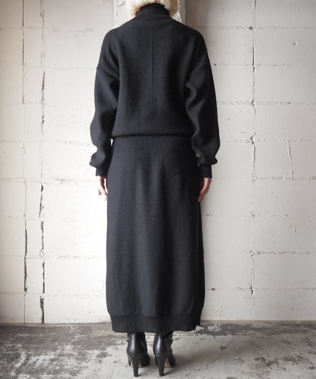 1980’s Mock Neck Rib Knit Dress BK