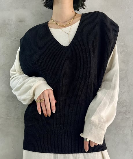 Vneck Knit Vest BK