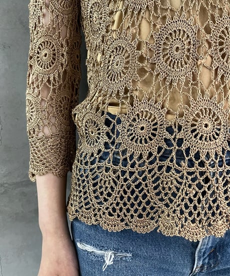 Crochet Vneck Pullover BE