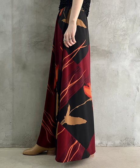 Flower Pattern Art Flare Skirt BRRE