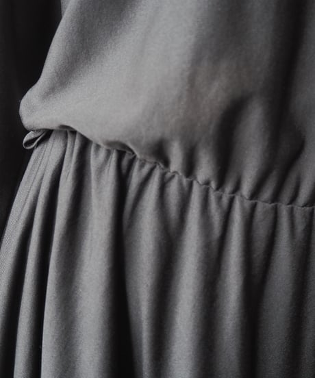 Design Sleeve Collarless Dress BK