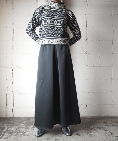 Mock Neck Nordic Sweater BKWH