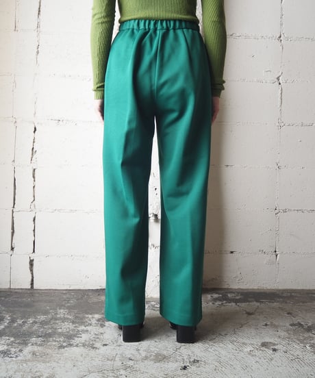 Center Pressed Flared Pants GN