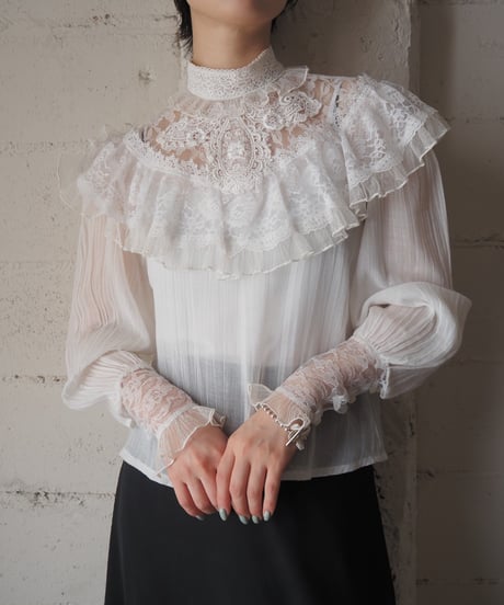 GUNNE SAX Lace Yoke Stand Collar Blouse WH
