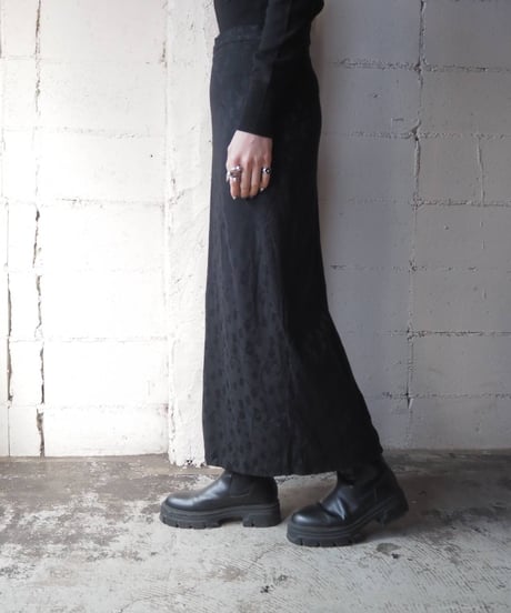 Shadow Flower Pattern Tight Skirt BK