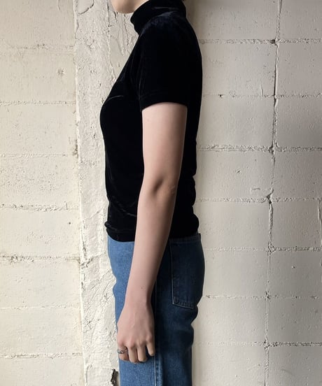 Mockneck Velour S/S BK
