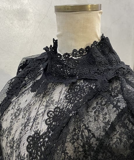 L/S Lace Layered Design Blouse BK