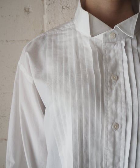 BROOKS BROTHERS  Pleated  Dress Shirt  WH