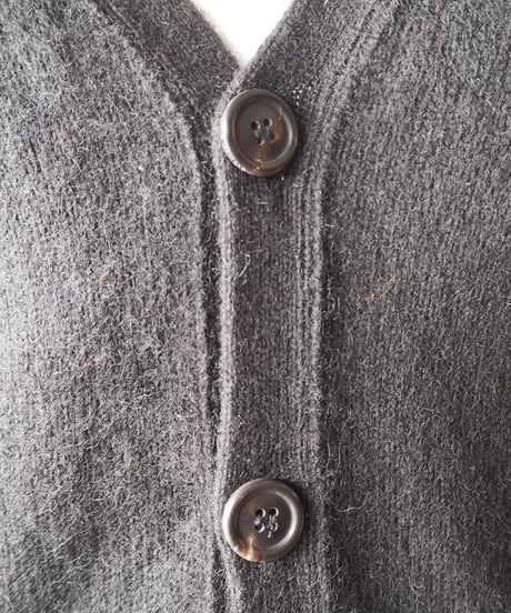 A.P.C. Vneck Cardigan NV