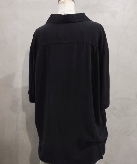 Line Design Open Collar Silk Shirt BK