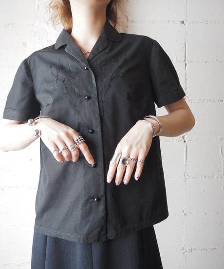 EURO Embroidery S/S Shirt BK