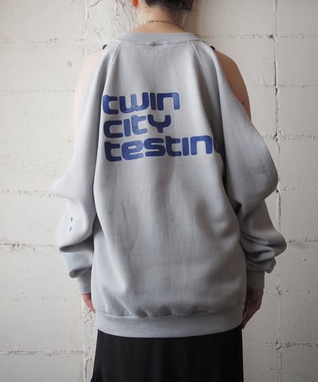 REMAKE Cutout Shoulder Sweat LGR