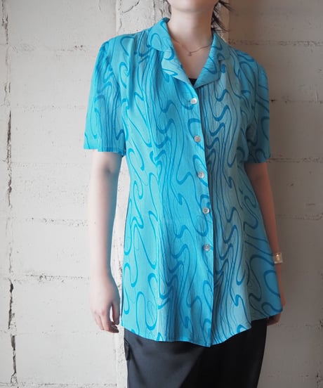 Swirl Print Short Sleeve Tie Back Blouse BL
